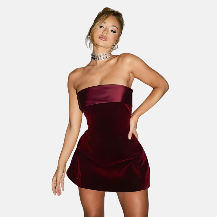 Vestido Feminino Curto Tomara Que Caia de Veludo Vinho